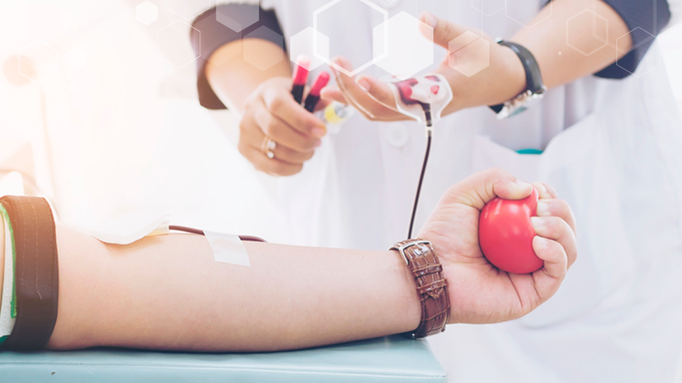 Senado aprova projeto que impede veto à doação de sangue por homens gays